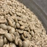 コーヒー豆に紛れる茶色い皮（4735）